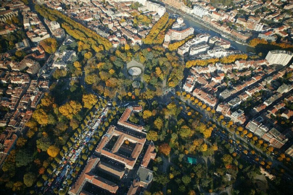 Апартаменты Le Clos Des Nobles Тулуза Экстерьер фото